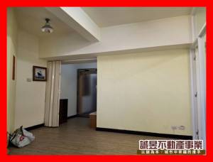 誠昱/近火車站文創商旅2.